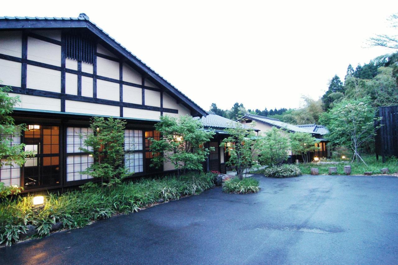 Nanakamado Hotel Kokonoe Bagian luar foto